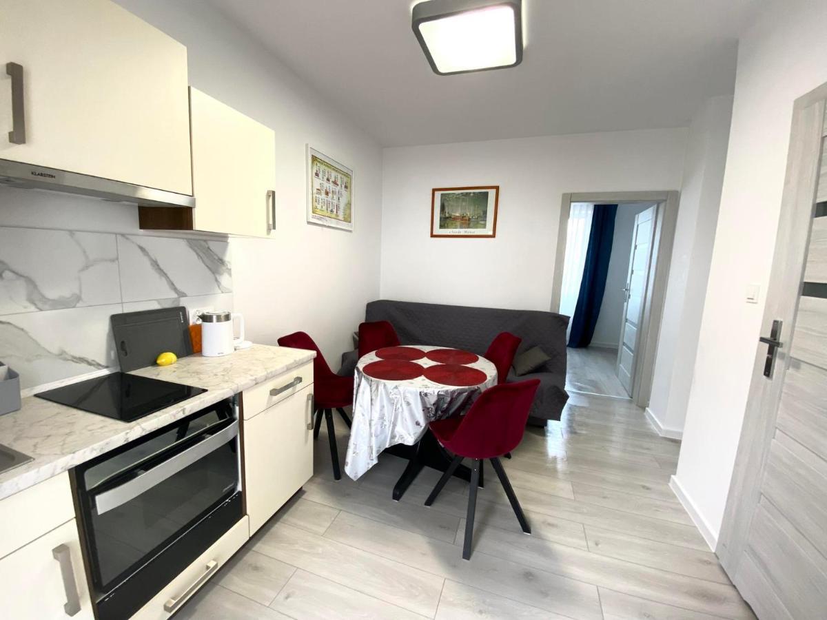 Apartament Dla 4 Osob Blisko Morza Niechorze Exterior photo